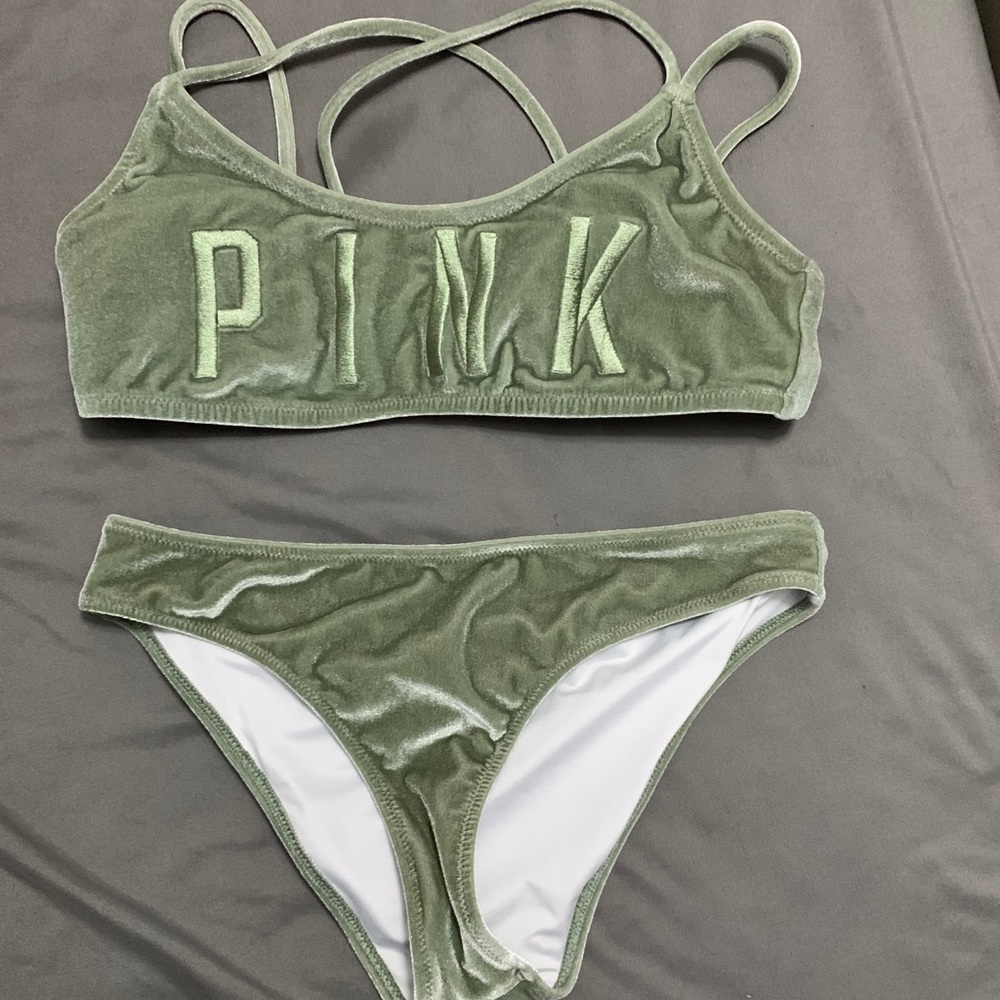 Swim suit